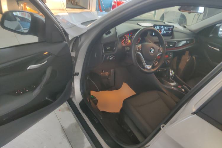 Used BMW X1 2015 sDrive18i Fashion Upgrade Edition
