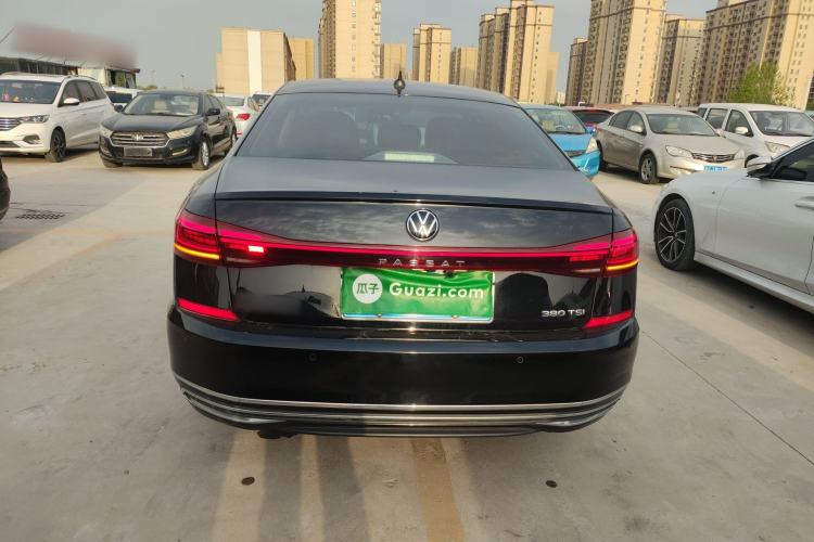 Used Volkswagen Passat 2024 380TSI Luxury Edition
