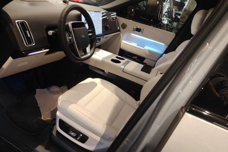 Used Li Auto L9 2022 Max model