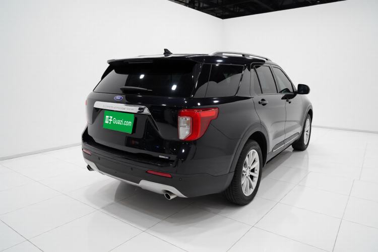 Used Ford Explorer 2020 EcoBoost 285 4x4 Trend Edition 7-Seater Rear Right 45 Deg