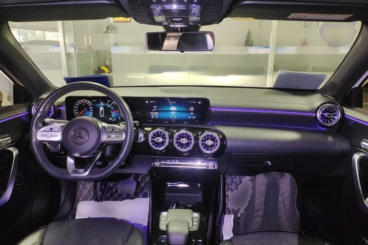 Used Mercedes-Benz A-Class 2021 A 200 L Sport Sedan Fashion Model
