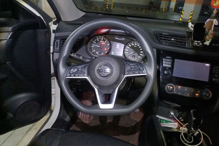 Used Nissan X-Trail 2017 2.0L CVT Comfort Edition 2WD Steering Wheel