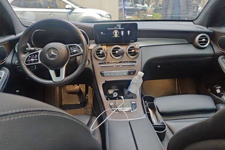 Used Mercedes-Benz GLC 2020 GLC 300 L 4MATIC Dynamic Edition
