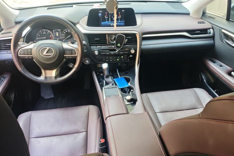 Used Lexus RX 2020 Revised Version 300 Two-Wheel Drive Comfort Edition
