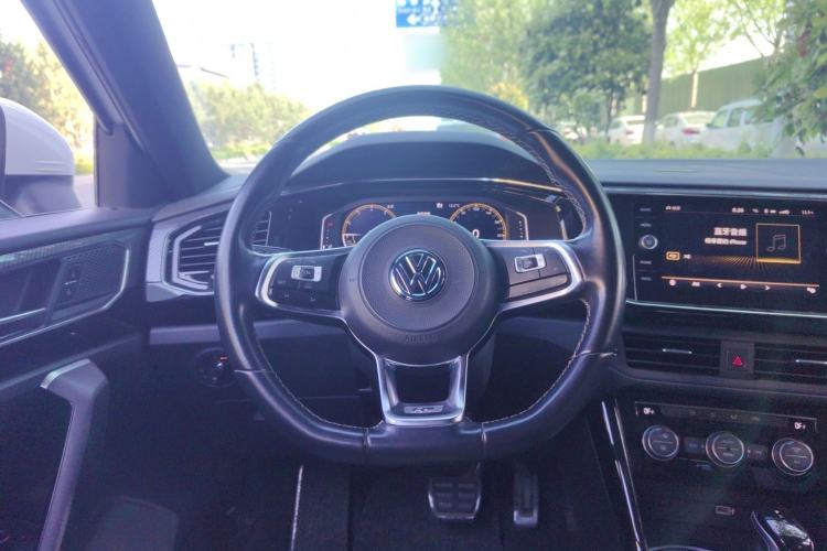 Used Volkswagen Tayron 2019 380TSI Four-Wheel Drive R-Line China VI-standard Steering Wheel
