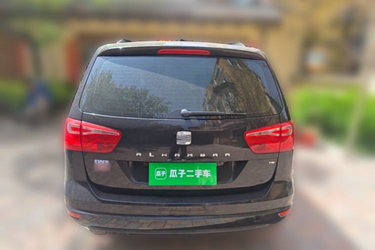 Used Seat Alhambra 2013 1.8 TSI Luxury Navigation Version Euro IV