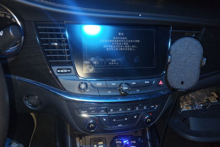 Used Buick Verano 2015 Sedan 20T Dual-Clutch Flagship Model
