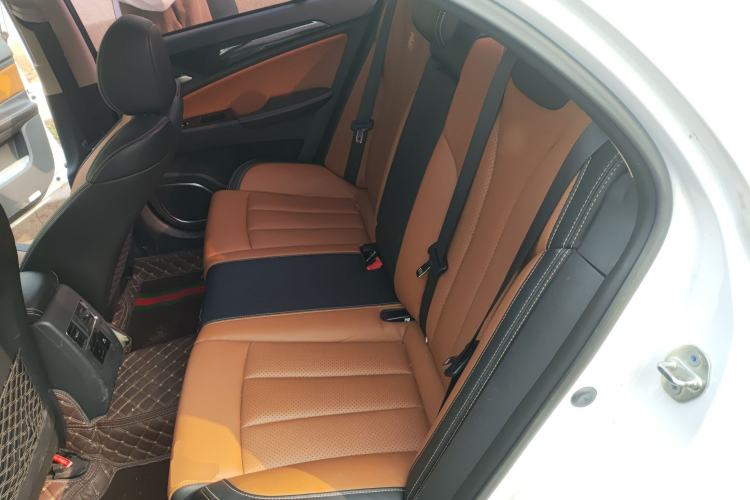 Used BYD Qin New Energy 2017 1.5T Luxury Model
