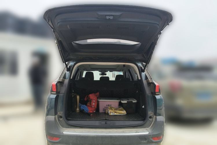 Used Peugeot 5008 2017 380THP 7-Seater Elite Edition Trunk