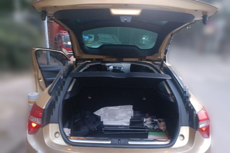 Used DS 5 2015 1.6T Elegant Edition THP160 Trunk