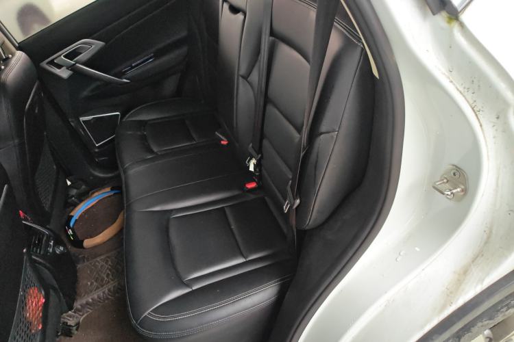 Used Geely Auto Emgrand X7 Sport 2016 1.8TD Automatic Smart Connectivity Version Left Rear Seat