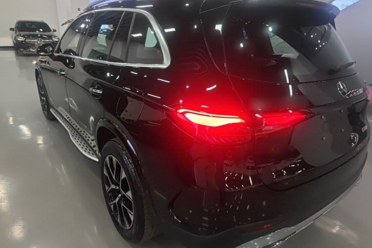 Used Mercedes-Benz GLC New Energy 2025 350 e L 4MATIC Collector's Edition Exterior 2