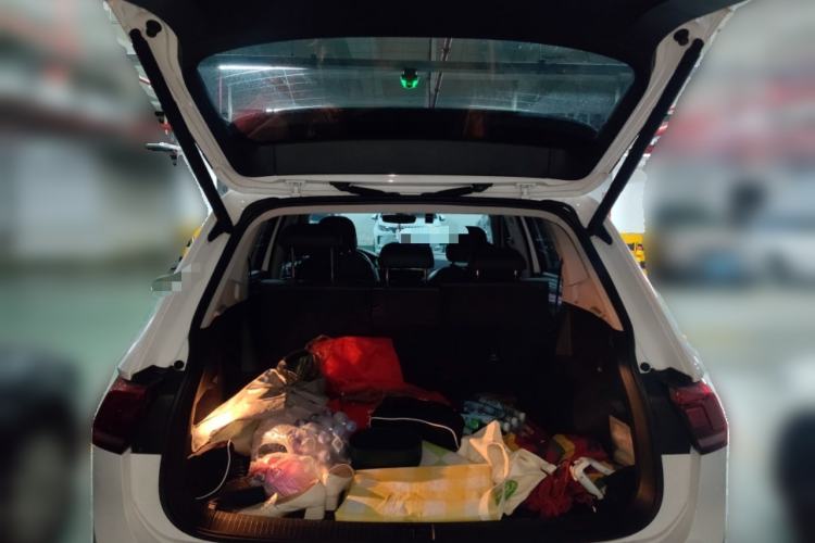 Used Volkswagen Tiguan L 2021 330TSI Automatic Two-Wheel Drive R-Line Enhanced Edition Trunk