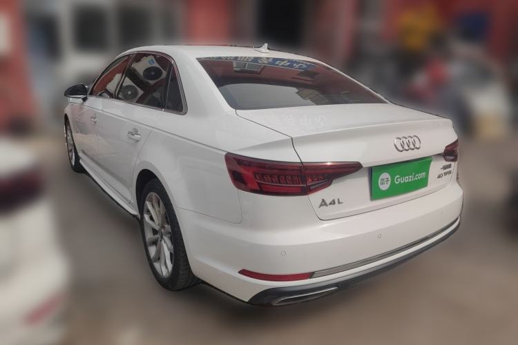 Used Audi A4L 2019 40 TFSI Fashion Edition China VI Emission Standard