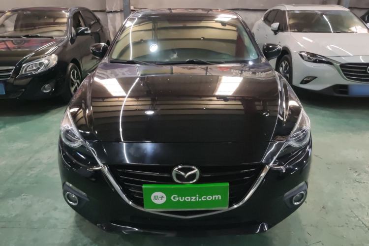 Used Mazda Mazda 3 Axela 2014 Sedan 2.0L Automatic Flagship Model