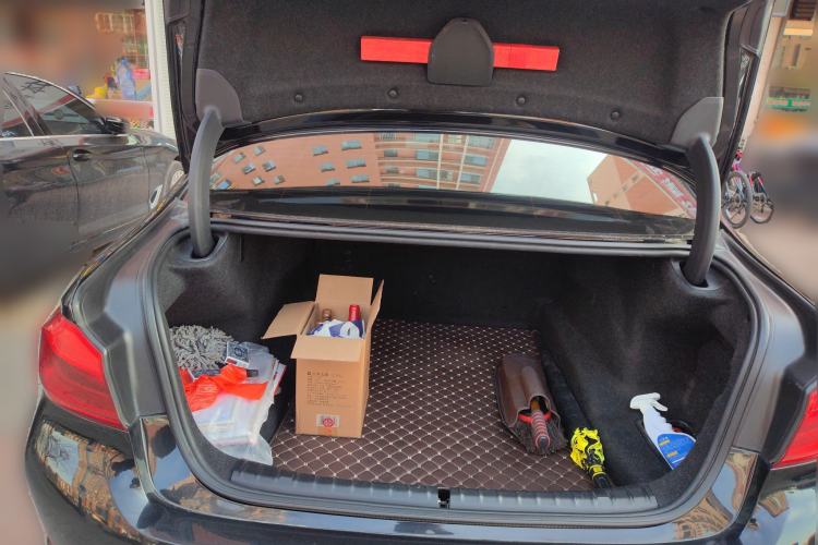 Used BMW 5 Series 2020 525Li Luxury Package
