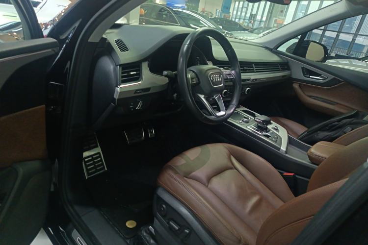 Used Audi Q7 2019 55 TFSI Technology Edition
