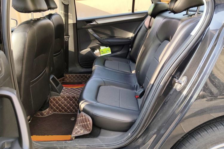 Used Volkswagen Santana 2013 1.6L Automatic Comfort Edition
