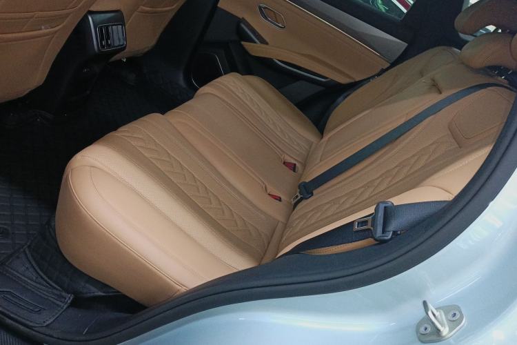 Used BYD Song L DM-i 2024 160km Beyond Edition Left Rear Seat