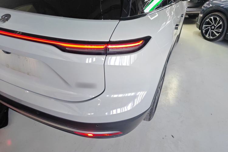 Used Nio ES6 2023 75 kWh
