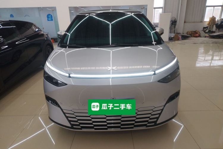 Used XPeng X9 2024 640 All-Wheel Drive High-Performance Max
