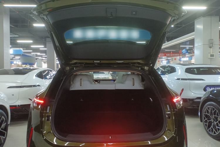 Used Avatr 07 2026 Ultra Pure-Electric All-Wheel-Drive Version Trunk