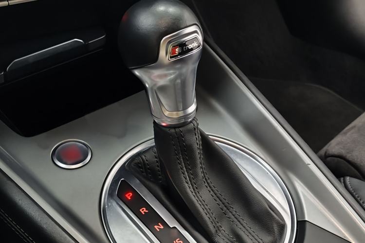 Used Audi TT 2015 TT Coupe 45 TFSI Interior 8