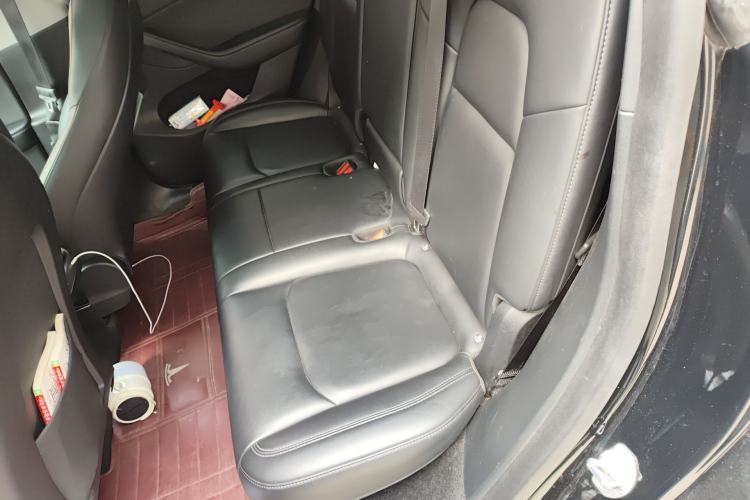 Used Tesla Model Y 2021 Standard Range Rear-Wheel Drive Version Left Rear Seat