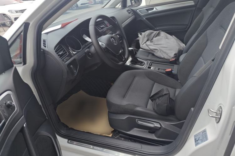 Used Volkswagen Golf 2020 Zhiai Edition 280TSI DSG Comfort Model
