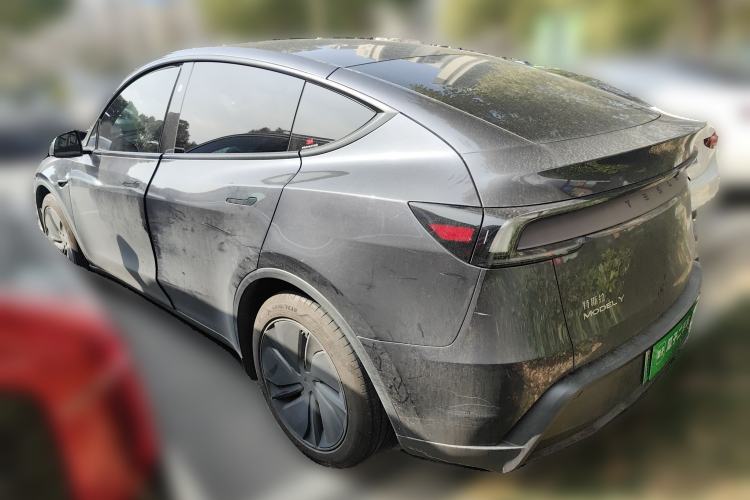 Used Tesla Model Y 2025 Rear-Wheel-Drive Version