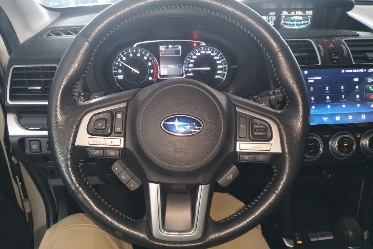 Used Subaru Forester 2016 2.5i Luxury Navigation Edition
