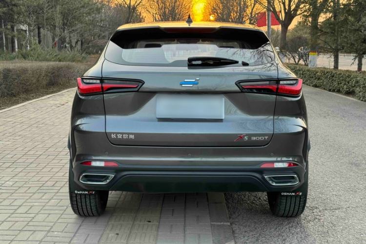 Used CHANGAN OSHAN X5 2021 1.5T DCT Prestige Edition Exterior 4