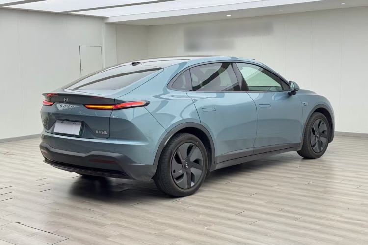 Used ONVO L60 2024 60 kWh All-Wheel Drive