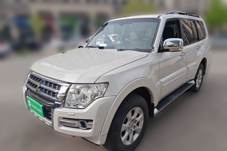 Used Mitsubishi Pajero 2018 3.0L Automatic Prestige Edition