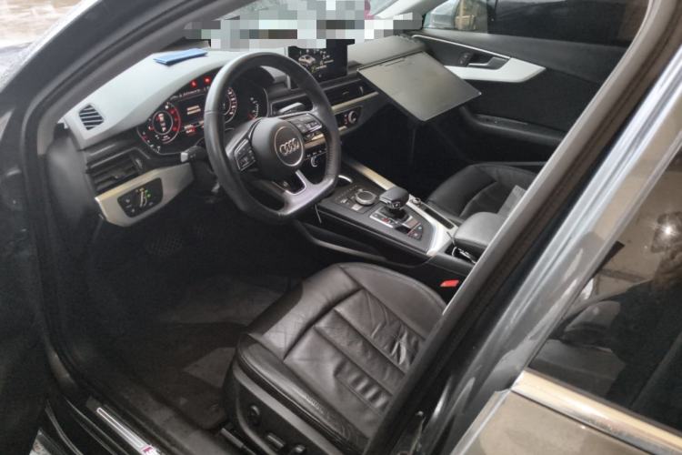 Used Audi A4L 2019 40 TFSI Fashion Edition China VI Emission Standard