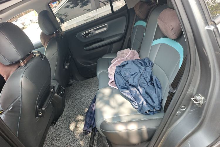 Used AION Y 2023 Plus 510 Smart Edition