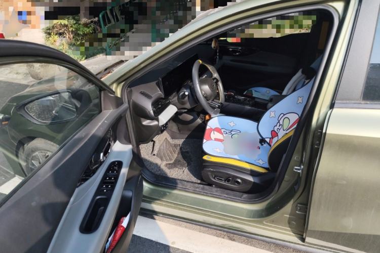 Used GAC Trumpchi EMPOW 2021 270T DCT J16 Version Driver Seat