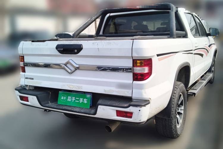 Used Huanghai N3 2017 2.4T Automatic Two-Wheel Drive Sport Edition 4K22D4T