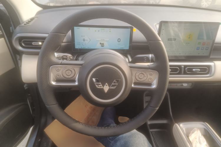 Used Wuling Bingo PLUS 2024 401 km Range 5-Seater Version
