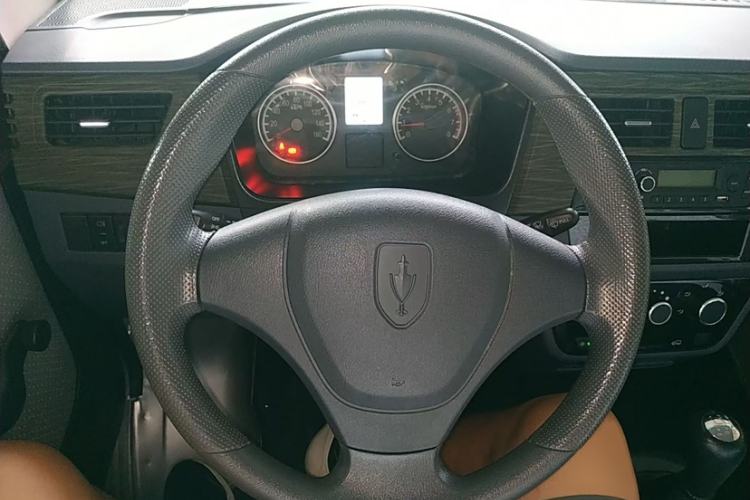 Used Jinbei T3 2023 1.5L Super-Comfort Single-Row 3.1-Meter Version
