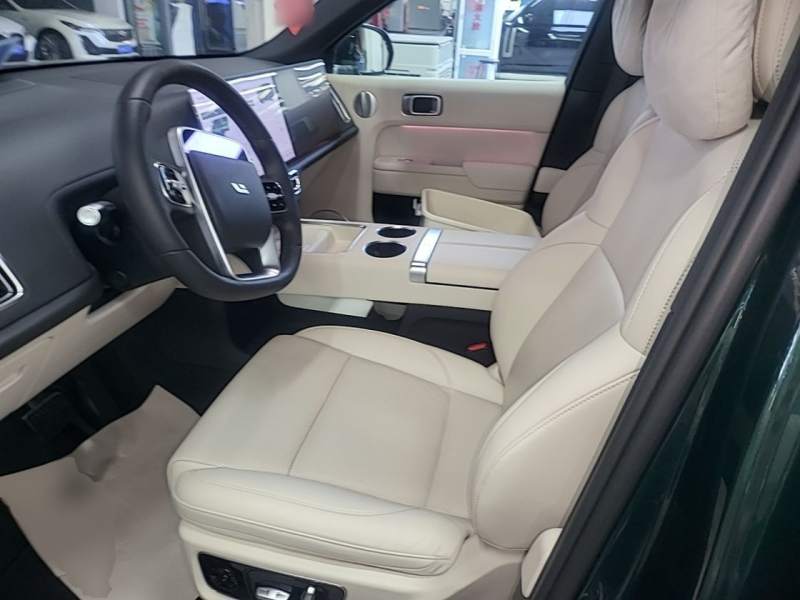 Used Li Auto L9 2022 Max model — 15