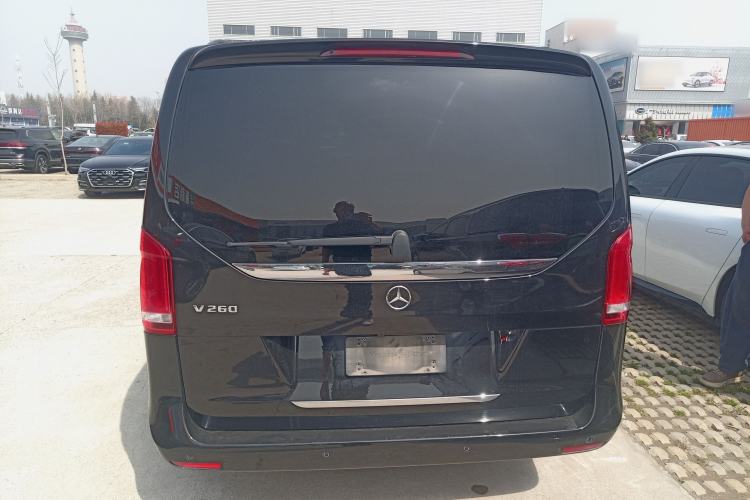 Used Mercedes-Benz V-Class 2020 V 260 Avantgarde Edition
