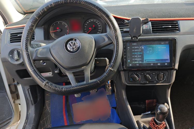 Used Volkswagen Santana 2016 1.6L Manual Fashion Edition Steering Wheel