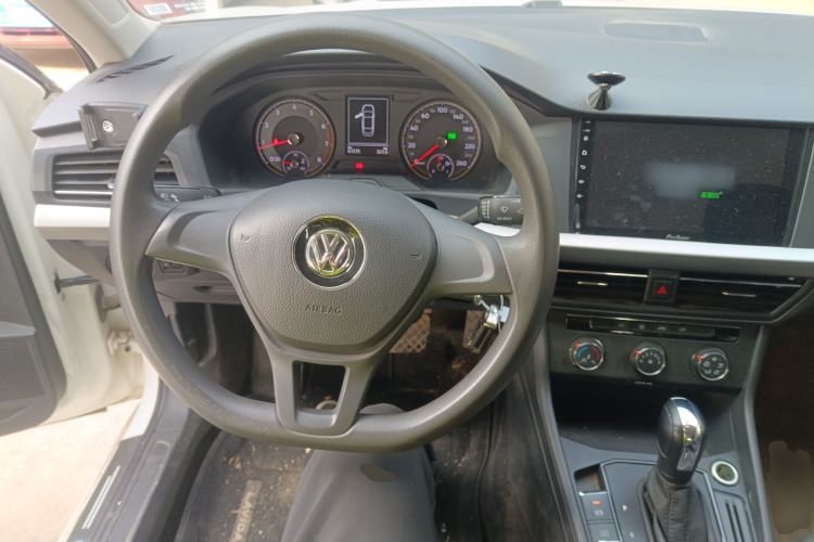 Used Volkswagen Lavida 2019 1.5L Automatic Fashion Edition China VI
