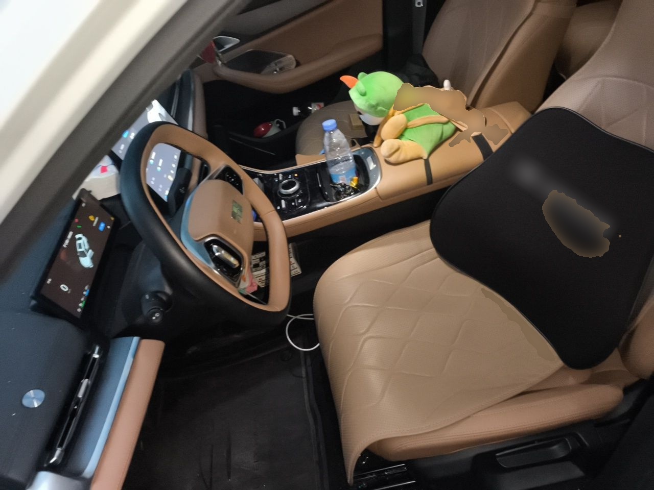 Geely Galaxy A7 2025 Model EM-i 150km Prestige Edition — снимка 13