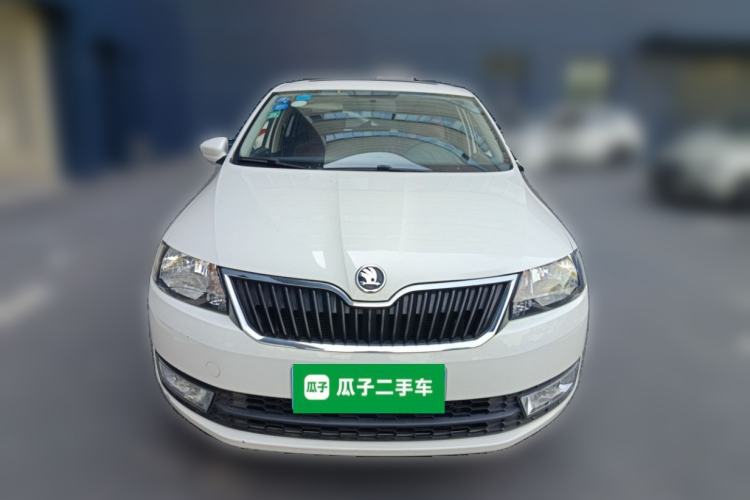 Used Skoda Rapid Spaceback 2016 Revised 1.6L Manual Chuanxing Edition Front
