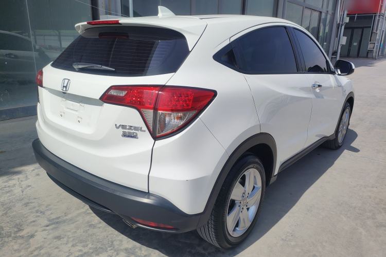 Used Honda Vezel 2020 220 TURBO CVT Elite Edition Exterior 5