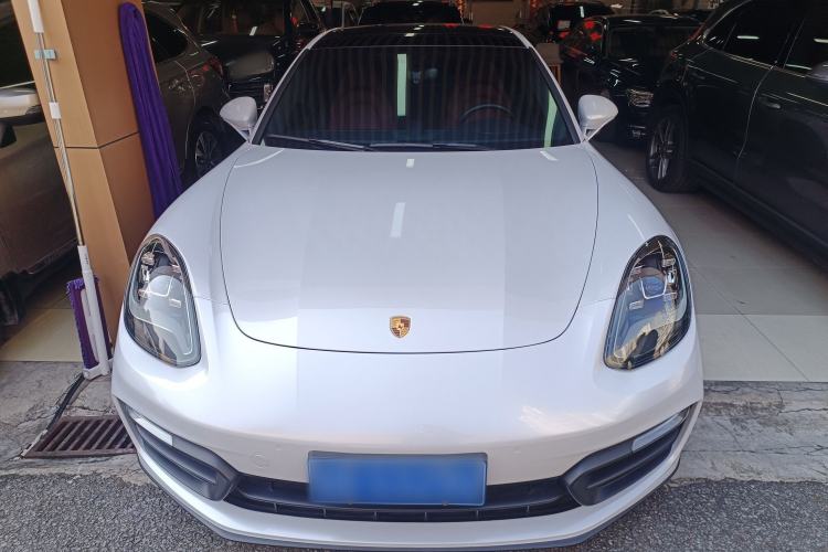 Used Porsche Panamera 2023 Facelifted Panamera 2.9T Platinum Edition
