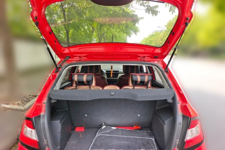 Used Skoda Fabia 2016 1.4L Automatic Car Enjoy Edition