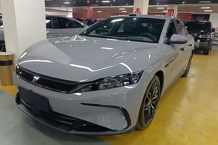 Used BYD Han 2025 DM-i Intelligent Driving Edition 125KM LiDAR Flagship Model